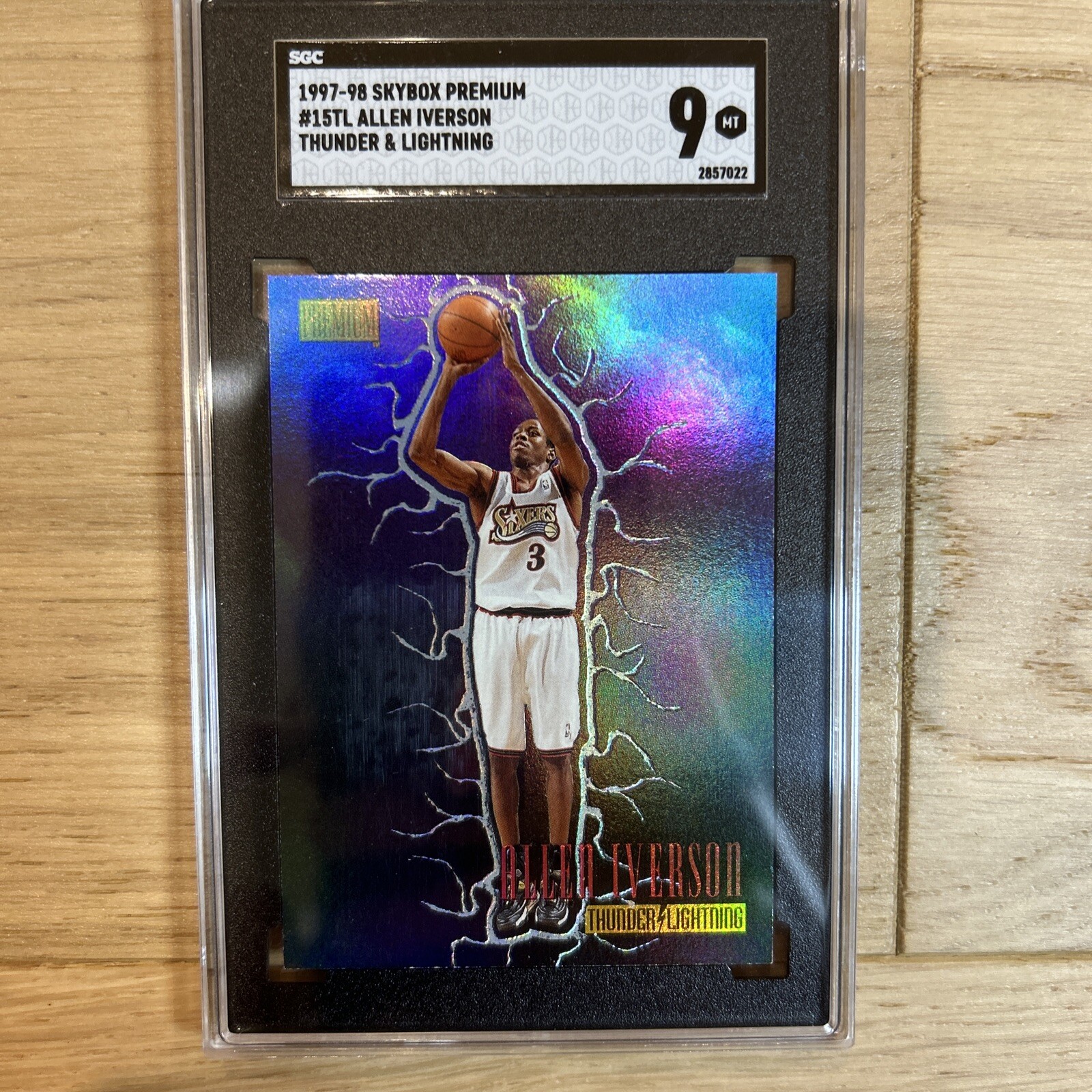 1997 Skybox Premium Allen Iverson Thunder & Lightning #15 SGC 9 