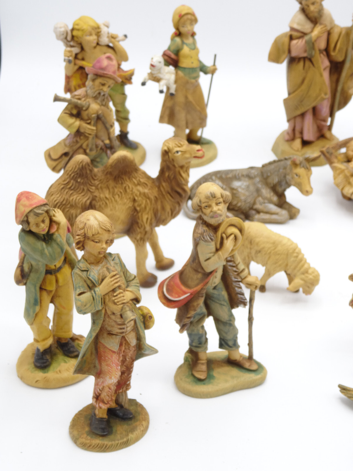 25 pcs VINTAGE FONTANINI NATIVITY SET VILLAGE FIGURES FIGURINE (1991