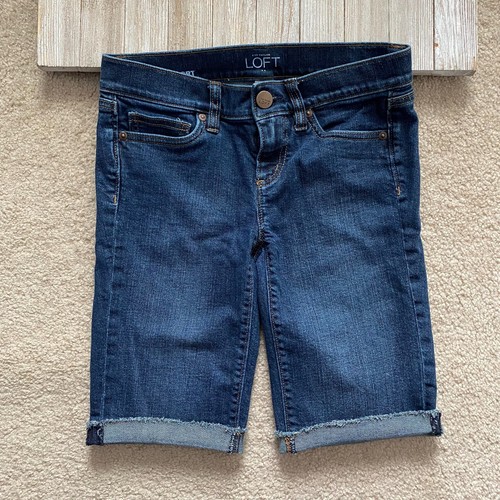 Ann Taylor LOFT Petites 0P Denim Bicycle Bermuda Fringe Hem Cuffable Shorts AU - Picture 4 of 12