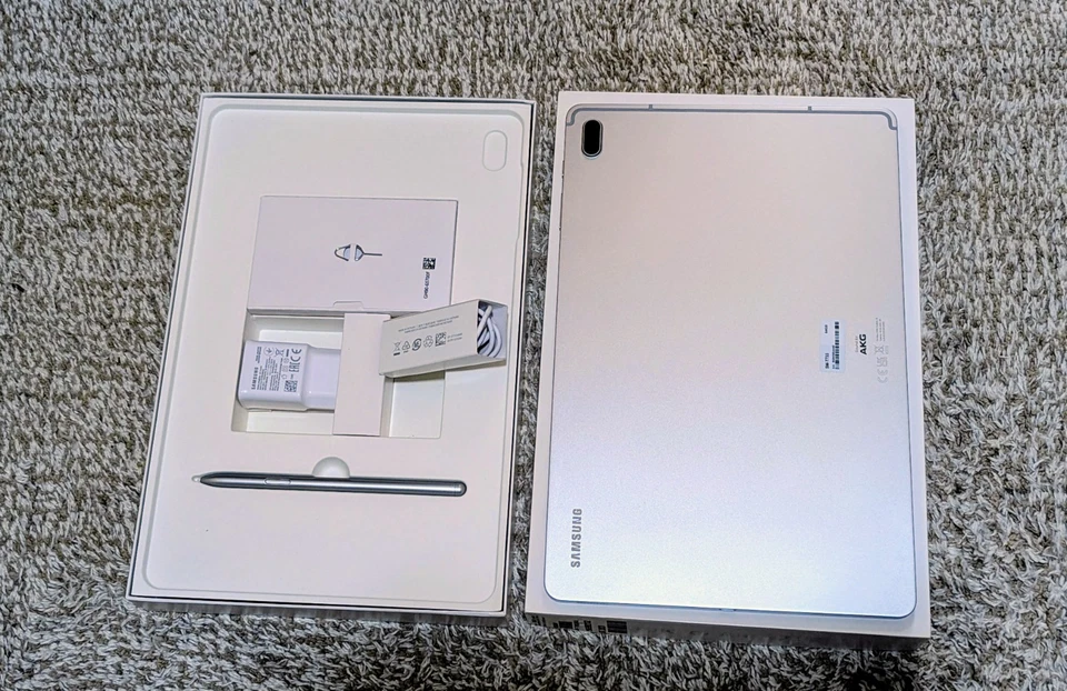 Samsung Galaxy Tab S7 FE Wi-Fi 12,4 Zoll Tablet 64GB Mystic Silver - Sehr Gut - Bild 3 von 4