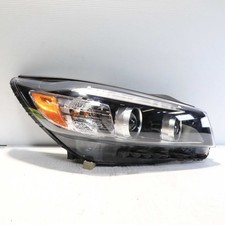 2016-2018 Kia Sorento Halogen Right Side Headlight Assembly Oem 92102 C6000