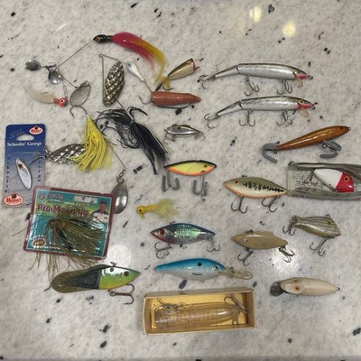 Lot 24 Vtg Fishing Lures Crankbait Spinners Jigs Cordell Neon Spot Bayou Boogie
