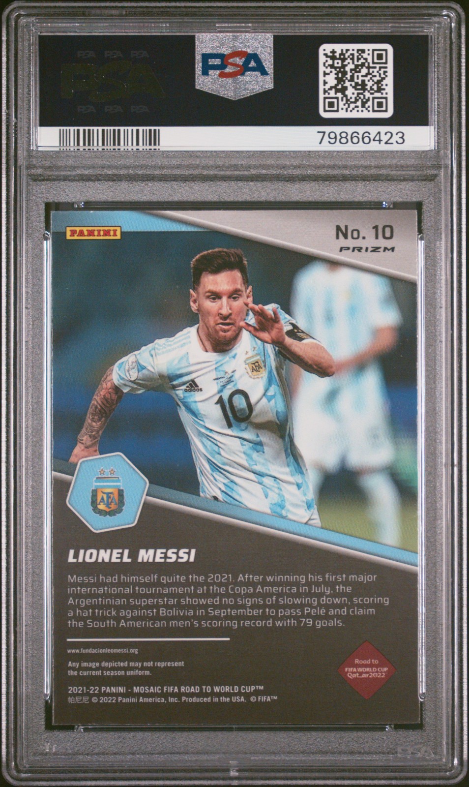2021-22 Panini Mosaic FIFA Lionel Messi Breakaway #10 PSA Authentic AUTO 10 view 2
