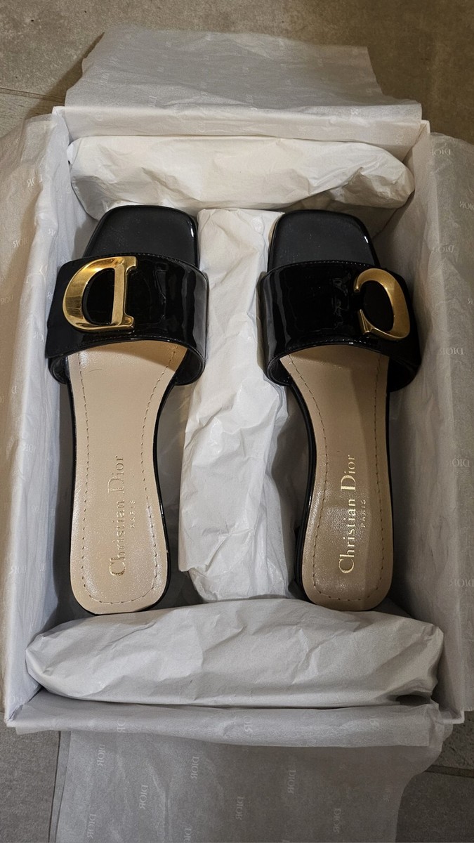 Auth* Christian Dior Sandals in Black Leather With CD Logo