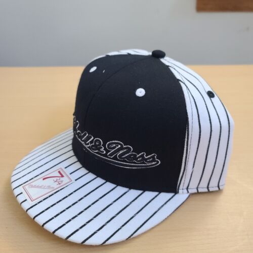 Mitchell & Ness Black White Baseball Cap Hat Size Fitted 7 3/4 - New!
