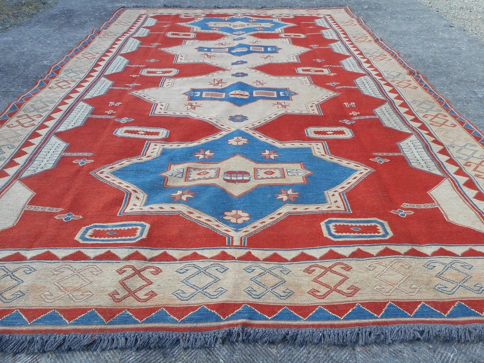 Preciosa alfombra grande vintage hecha a mano de Sumak turco, 6x9 pies Foto 2 de 4