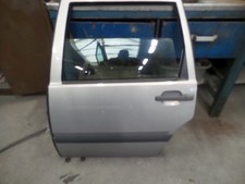 Porte arrière et accessoires Volvo 850