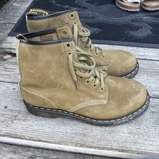 Dr Martins Green Nubuck 8 Eyes. Worn Once