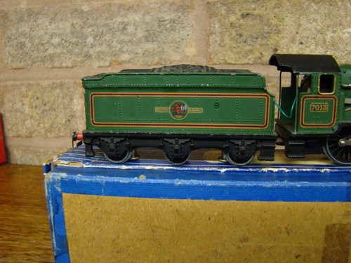 Lot 303 - A Hornby Dublo Bristol Castle locomotive and