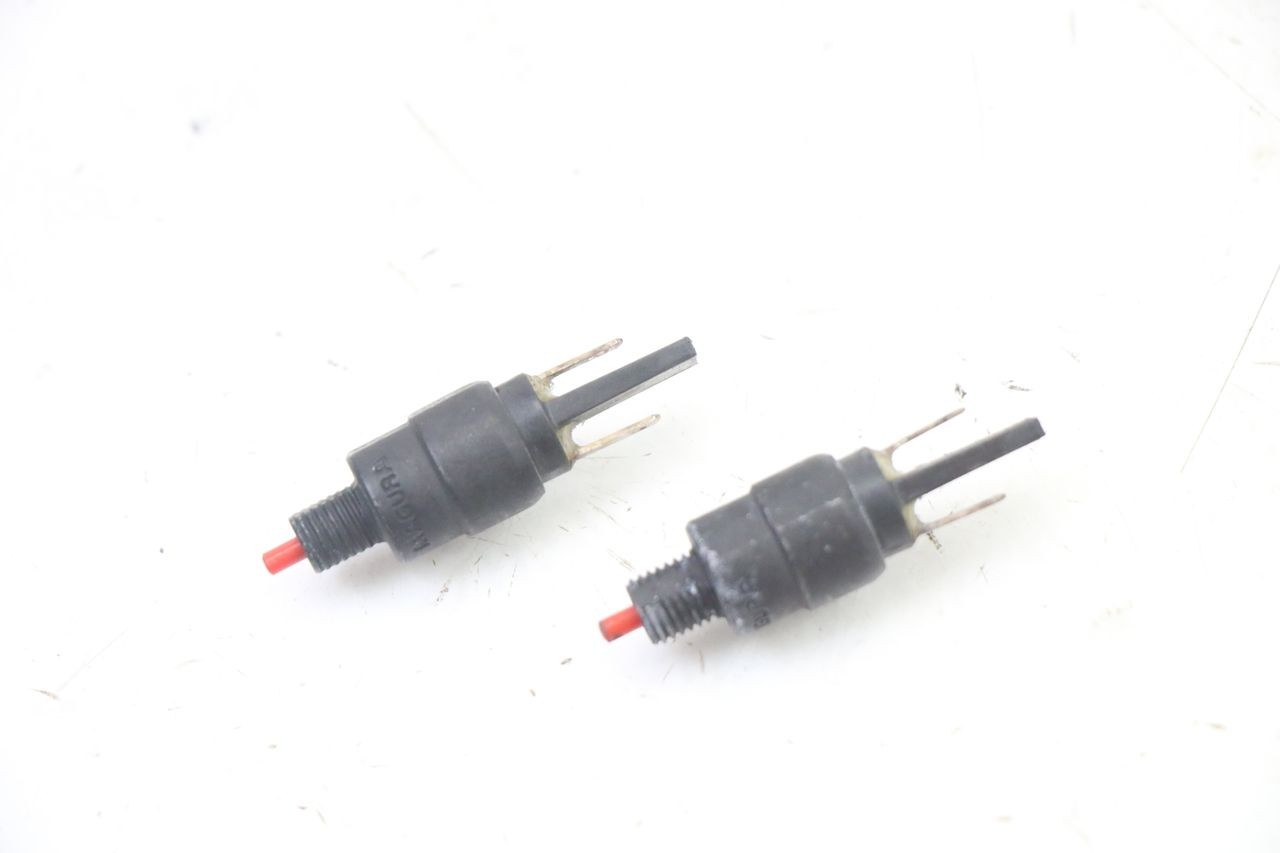 LUZ FRENO INTERRUPTOR - PIAGGIO NRG POWER PUREJET 50 (2018 - 2021)