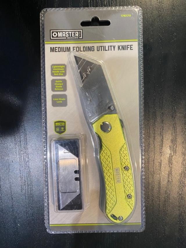 Master Mechanic, Medium, Folding Utility Knife, Lightweight,