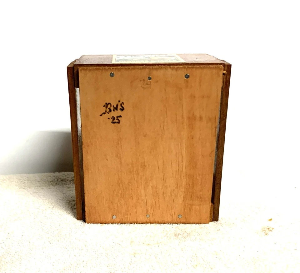 PEACHES RECORDS & TAPES STORAGE CRATE for CASSETTE TAPES or Games - smaller size - Image 4 of 4