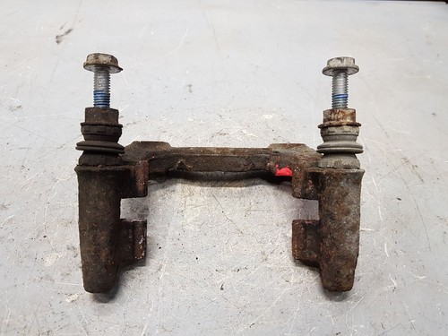 A3 8L Bremssattelträger Sattelhalter Hinten Rechts 230X9 PR Code: 1KK Audi 8L A3