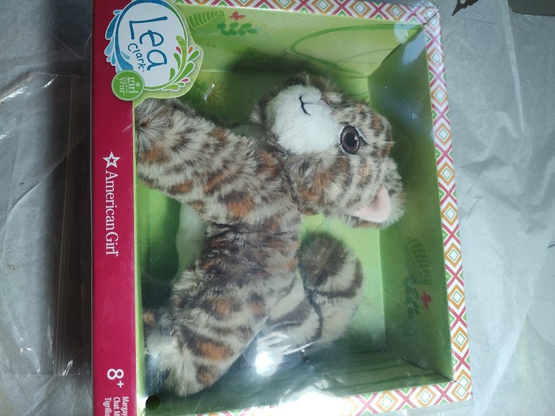 HTF Retired NRFB American Girl Lea DOTY Magry Pet