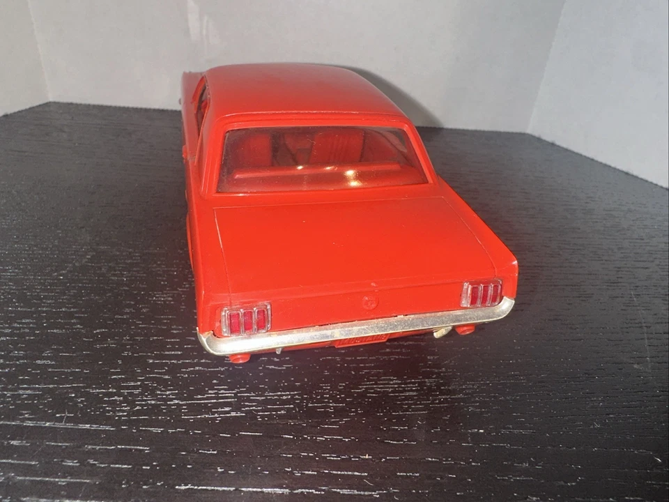 AMT 1965 Ford Mustang 2 DRHT Dealer Promo Model Car - Image 3 of 4