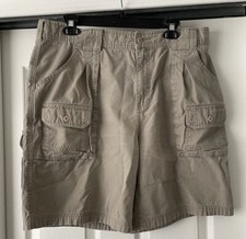 Men's CABELA'S Tan Beige Flat Front 100 Cotton Cargo Shorts 36