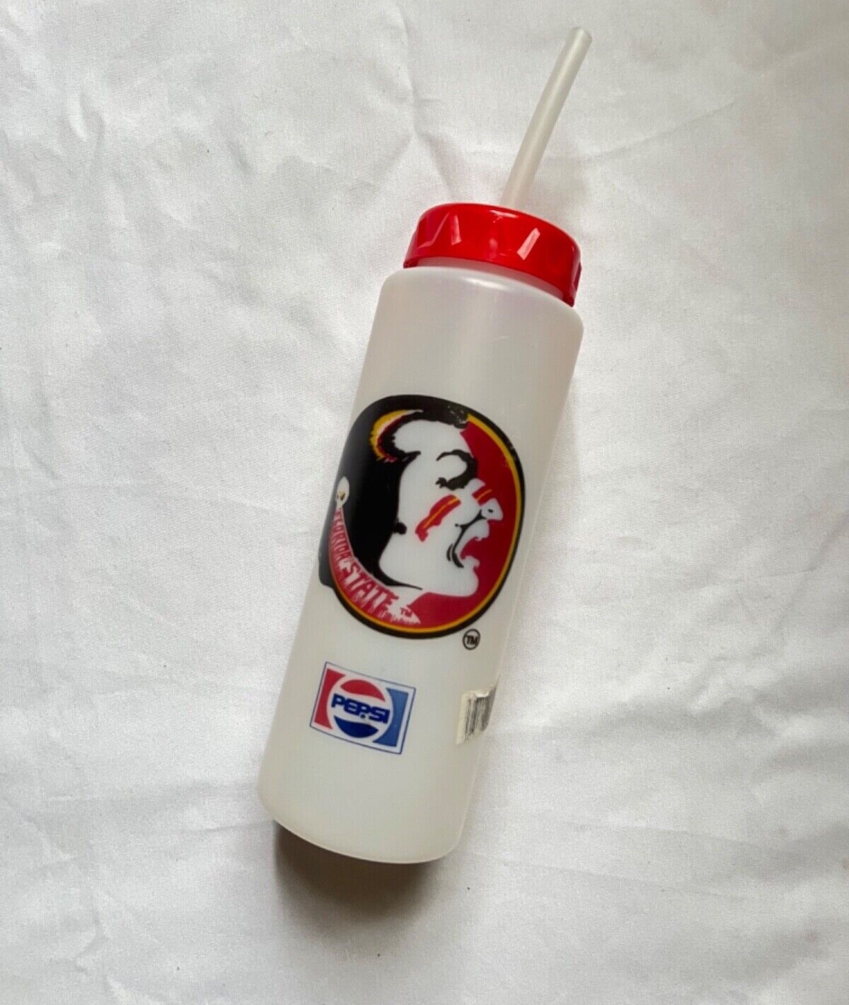 W Straw 1990s 00s Logo Ncaa