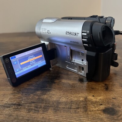 Sony Handy Cam Hybrid  Dcr-dvdd610