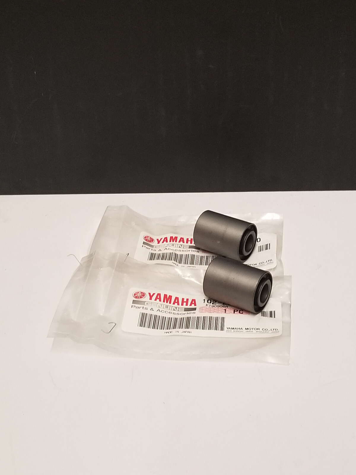 (2)OEM YAMAHA SWINGARM REAR ARM BUSHING RD60 GTMXA GT80 TY80 PW80 TTR