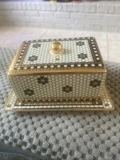 Anthropologie Bistro Tile Hello Butter Dish Keeper& Lid  Hex Gold Trim