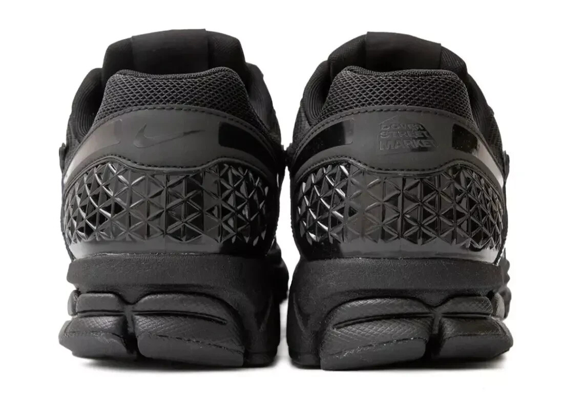 Dover Street Market DSM × Nike Zoom Vomero 5 Black FZ3313