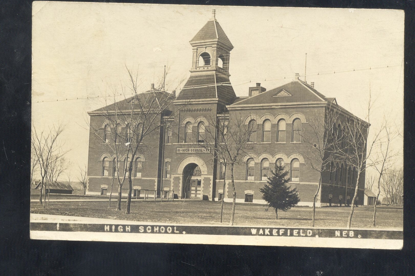 RPPC WAKEFIELD NEBRASKA HIGH SCHOOL BUILDING VINTAGE REAL PHOTO