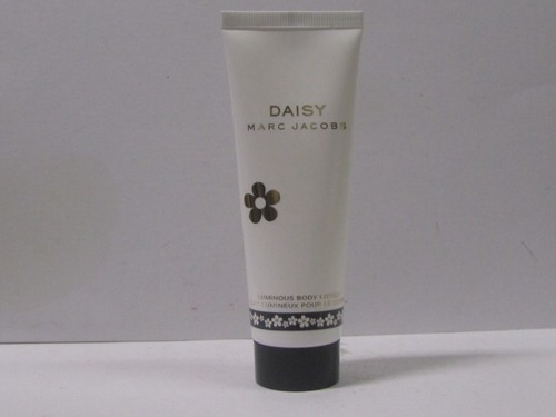 Daisy by Marc Jacobs For Women 2.5 oz Luminous Body Lotion New Without Box