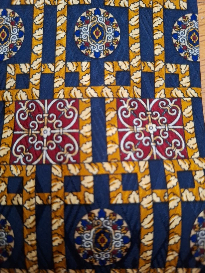 Corbata de Colección Pierre Balmain Couture Seda Clásica FAT Cuello EE. UU. Geométrica Hoja de Oro Foto 2 de 4