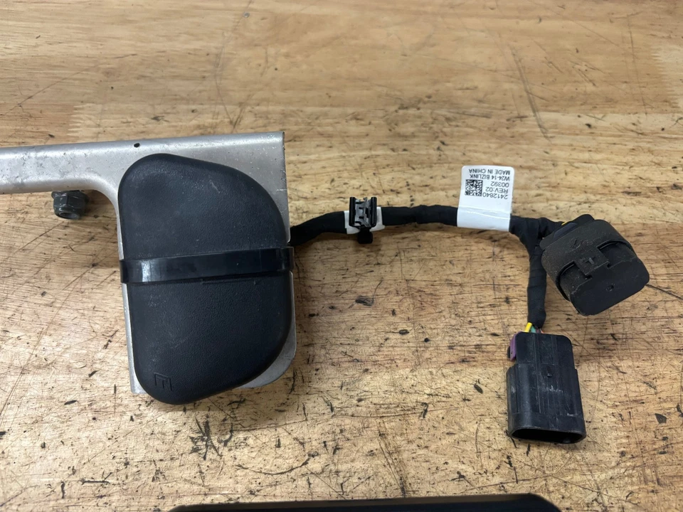 Polaris Axys Rush PRO RMK Assault 600 800 850 PIDD GPS Display Gauge Antenna - Image 2 of 4