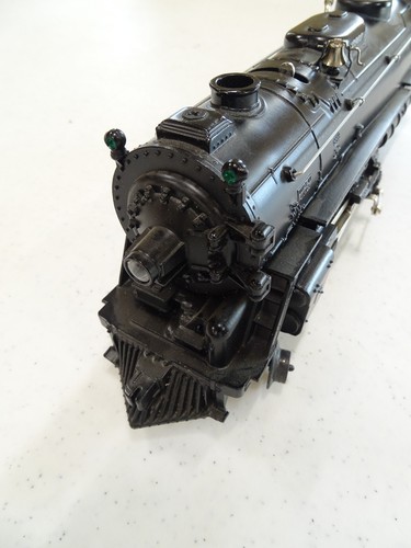 Lionel 6-18630 O Chicago and North Western 4-6-2 Steam Locomotive & Tender #2903 - Picture 5 of 22