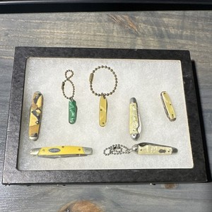 Vintage Mini Pocket Knives 