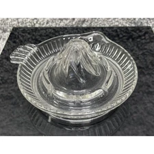 Vintage Clear Glass Ribbed Juicer Reamer Pour Spout Tab Handle Kitchen Tool