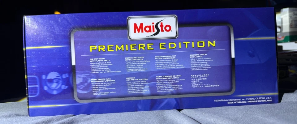 Maisto 2010 Premiere Edition 1959 Cadillac Eldorado Biarritz escala 1/18 diecast Foto 3 de 4