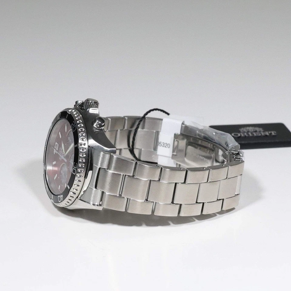 Relógio masculino Orient Sports Mako solar mostrador vermelho aço inoxidável RA-TX0207R10B - Imagem 4 de 4