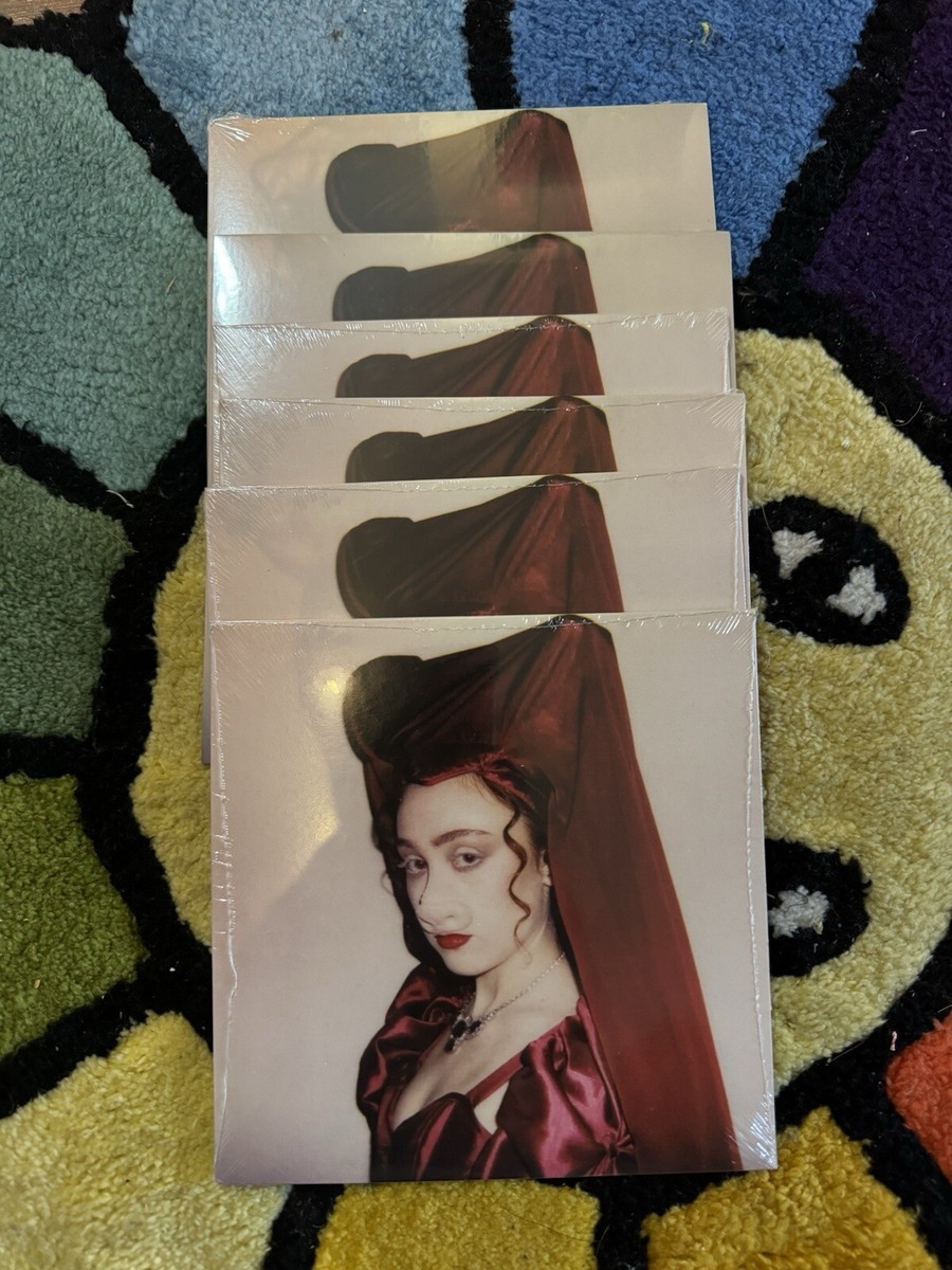 r*3様 Chappell Roan　チャペル・ローン　限定カラー レコード Chappell Roan チャペル・ローン 限定カラー レコード - メルカリ