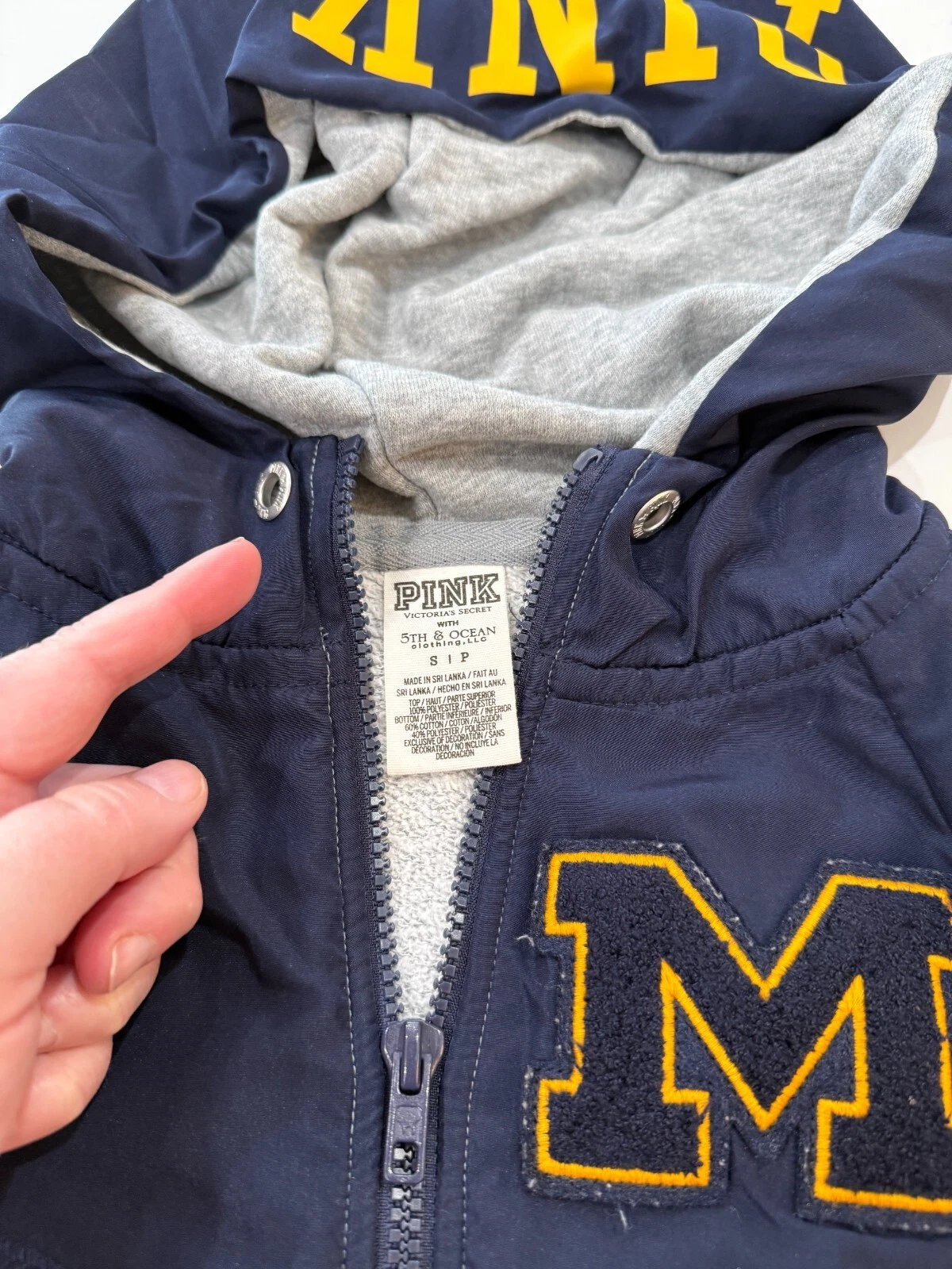 UNDERCOVER Felpa con cappuccio Victoria Secret ROSA Collab 5th Ocean Michigna full zip taglia S