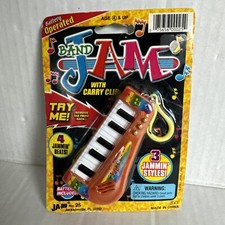 Band Jams rocking keyboard musical guitar keychain -NEW