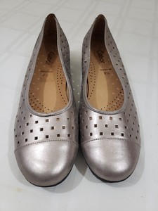 gabor gold shoes
