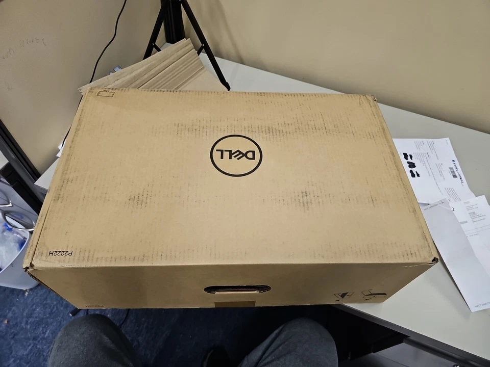 Dell 22 Monitor - P2222H - Full HD 1080p 22" 1920 x 1080 Full HD IPS--New In Box - Image 2 of 2