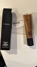 Mac Studio Sculpt NC50 SPF 15 Foundation _Medium