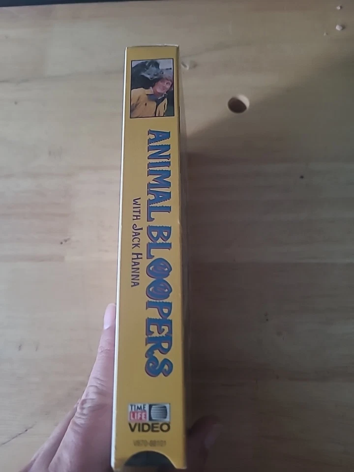 Animal Bloopers With Jack Hanna VHS VCR Video Tape Movie Used - Image 3 of 4