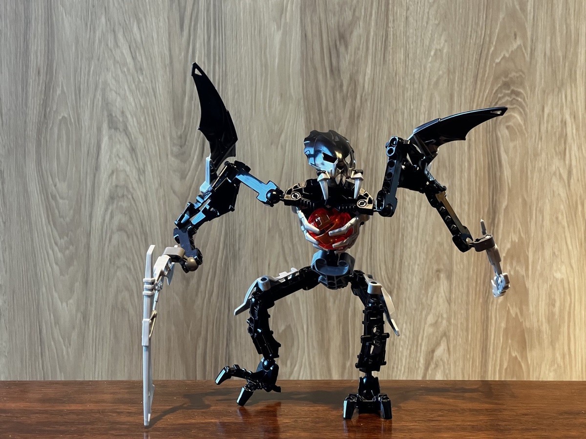 Lego Bionicle Phantoka Makuta of 3 100% Complete | eBay