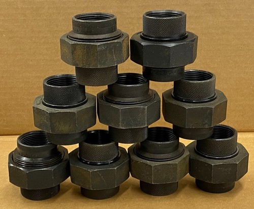 Watts 0821789 LF3006, 1-1/4" Dielectric Union, FIPxFIP, Black Steel, Gas Service