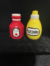 Ketchup And Mustard Salt And Pepper Shakers New In Box Retro Farmhouse Picnic