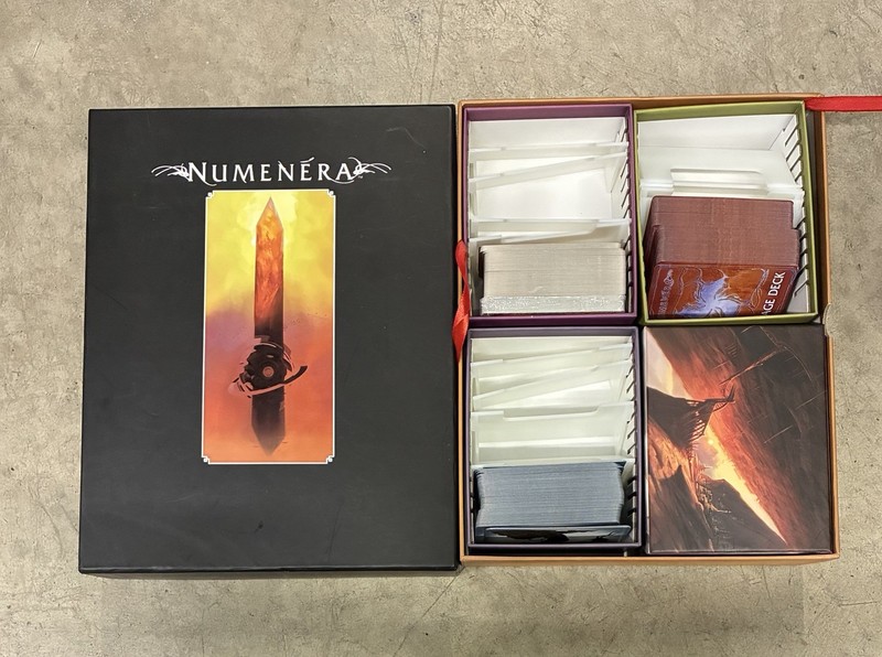 Numenera Deck box and cards Token Accessories Storage RPG Table Top