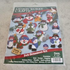 Ornament Kit snowman felt set of 13 Christmas 5352 Lotsa Fun Design Works Crafts