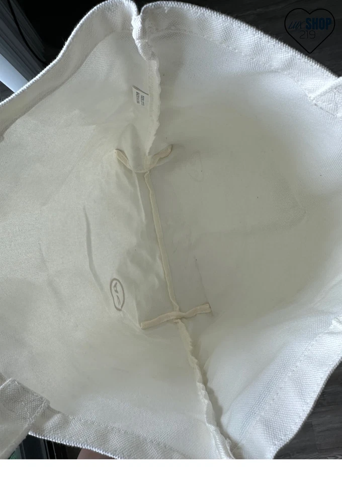 AG Adriago Goldschmeid Tote Bag Off White Canvas Logo - Image 4 of 4