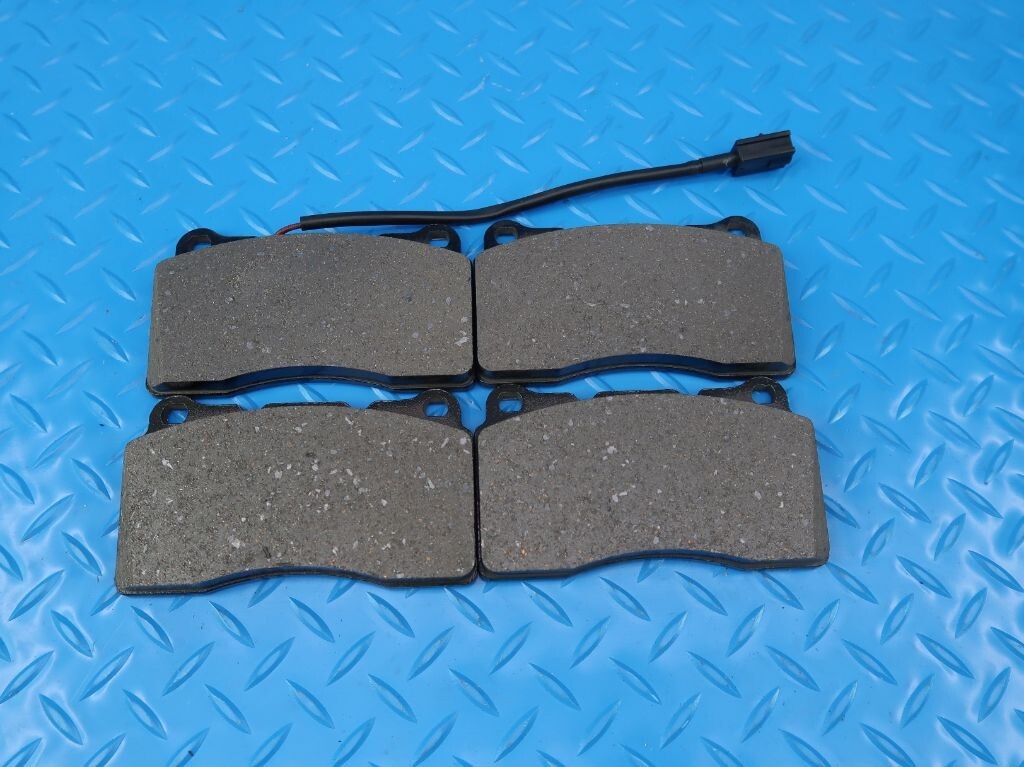 Maserati Ghibli Base front brake pads LOW DUST TopEuro #9814