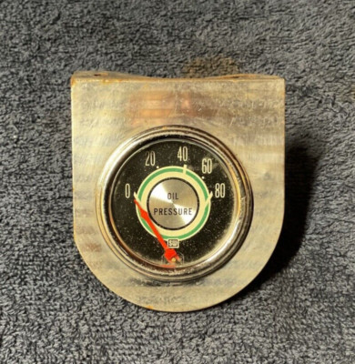 Stewart Warner Green Line Oil Pressure Gauge 2 1/8