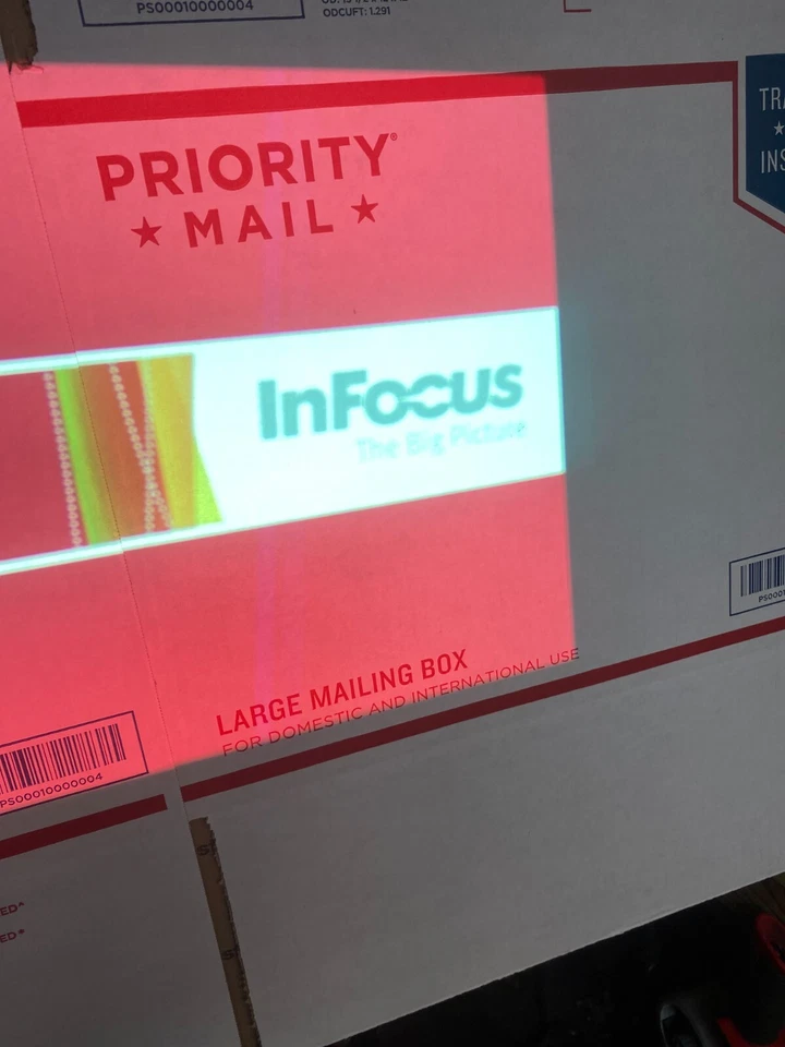 Infocus IN34EP 2500 Lumens 1024 x 768 DLP Projector W/ Lamp *Tested* - Image 2 of 4
